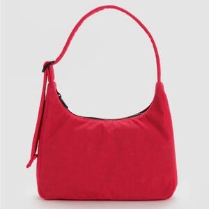 BAGGU Mini Nylon Shoulder Bag Candy Apple Red